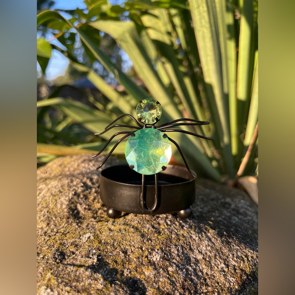 Green Crystal Spider Tea Light Holder